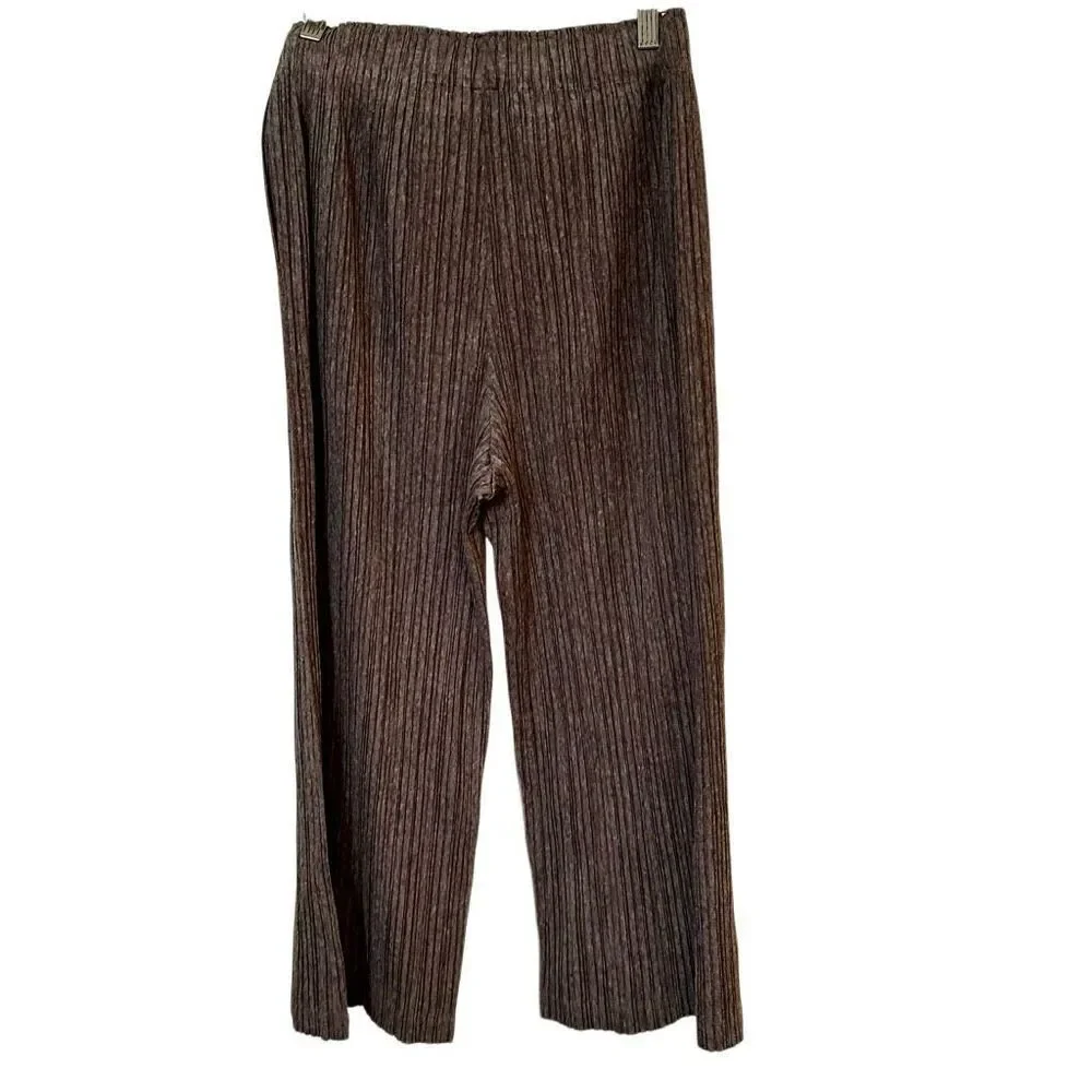 Pleats Please Issey Miyake Grey Cropped Pants
